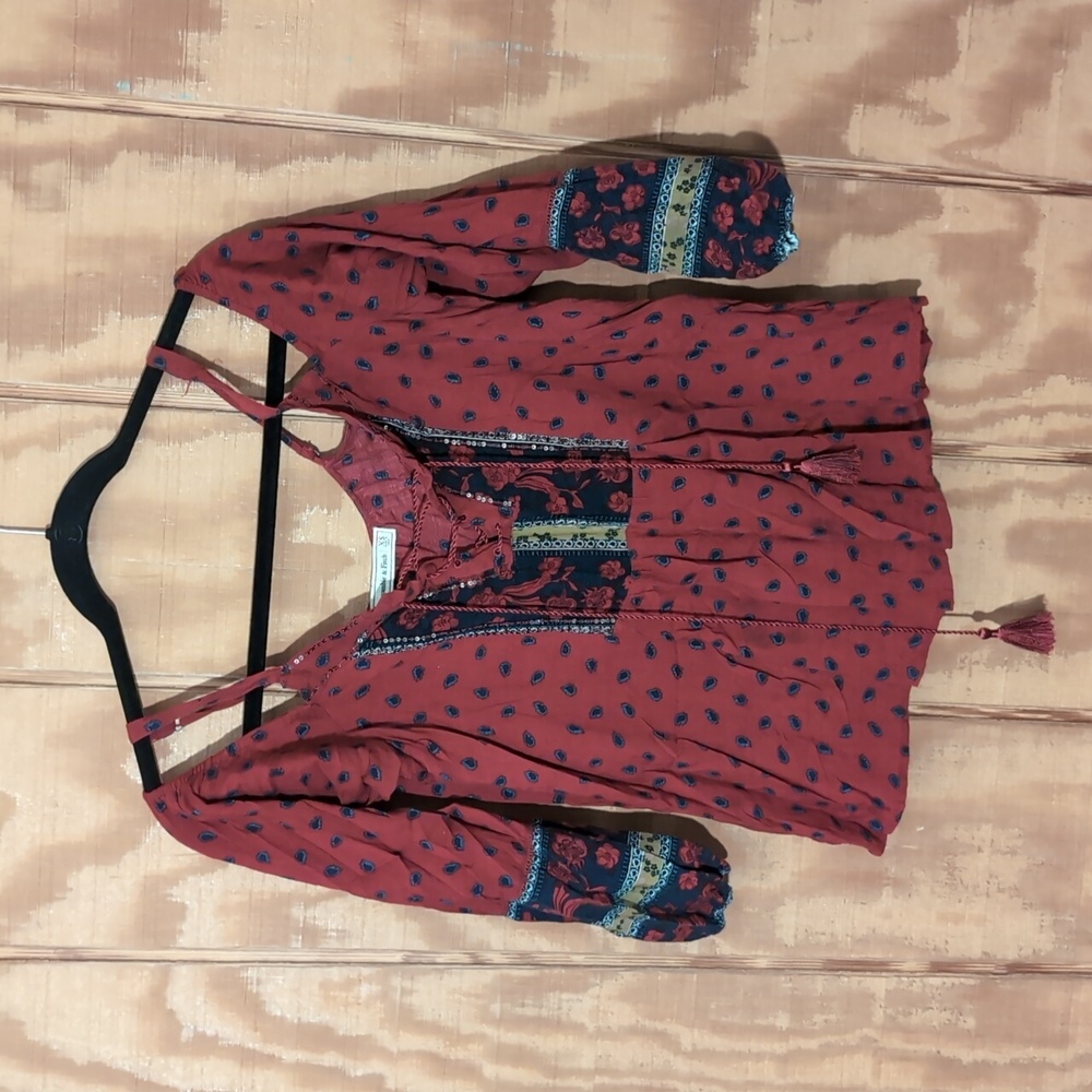 Abercrombie top